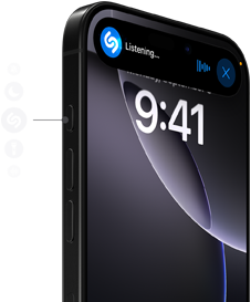 Symbolene for ulike valg for handlingsknappen vises ved siden av en iPhone 16 Pro i svart titan mens Shazam lytter etter en sang på skjermen