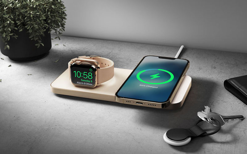 Apple iPhone and Apple Watch on a wireless stand